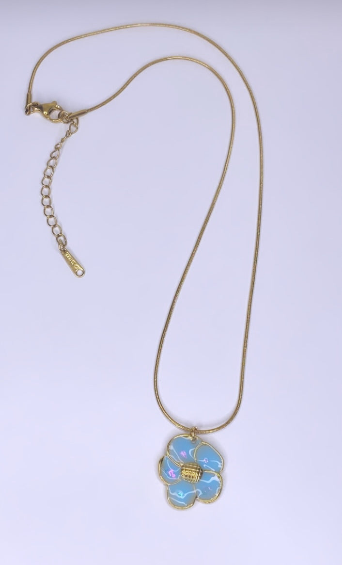 Collier fleur Pierre bleu